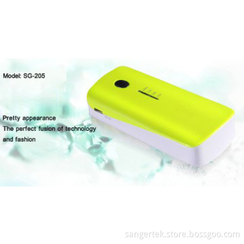 Unique curve design, Mirageblack and pearl appearance power bank